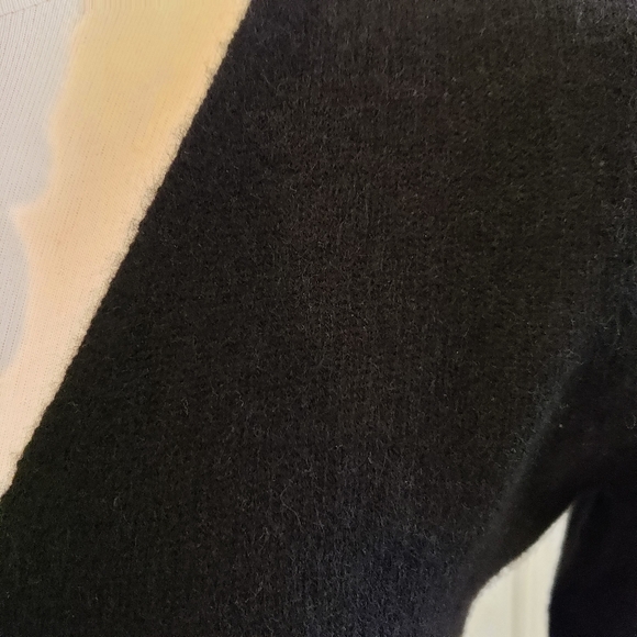 Minnie Rose cashmere flare sleeve size Small - Picture 5 of 9